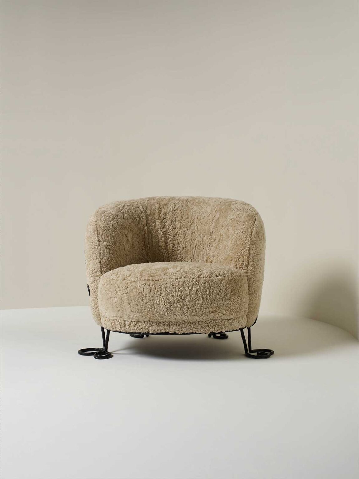 Modern Spring Chair Inspiration - Skandilock